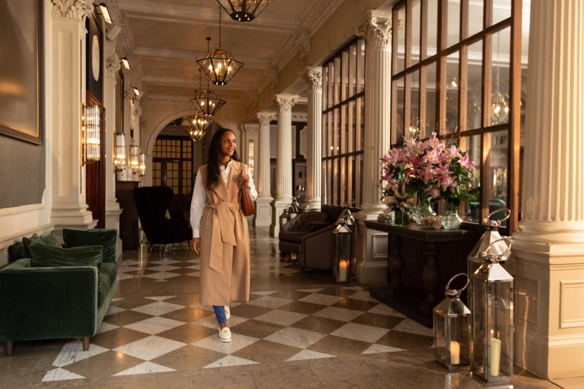 인터컨티넨탈 에든버러 더 조지 외부 사진 The hotel's lobby
